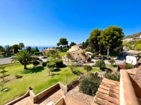 Las Palomas apartment club, La Herradura
